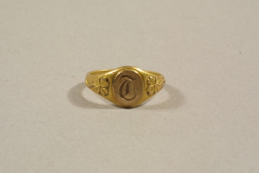 Vintage Monogram IB Signet Ring