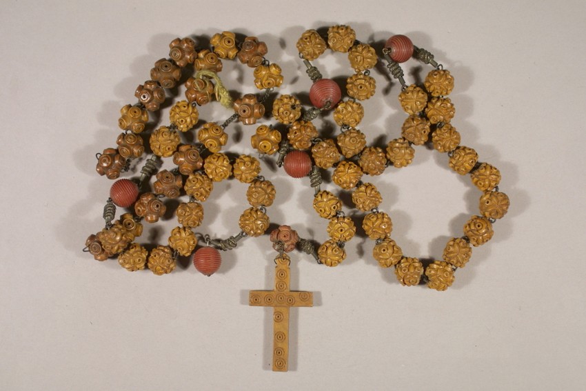 OMNIA - rosary